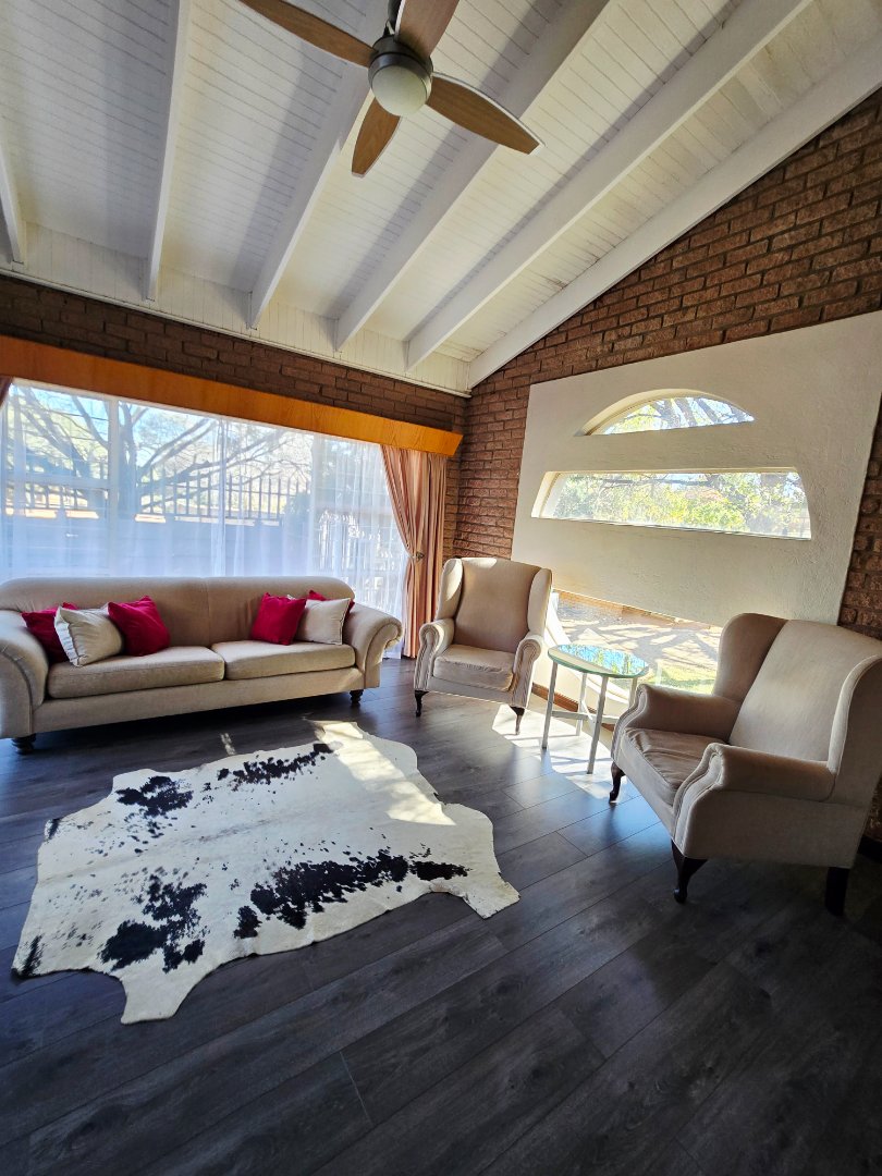 4 Bedroom Property for Sale in Wilkoppies North West
